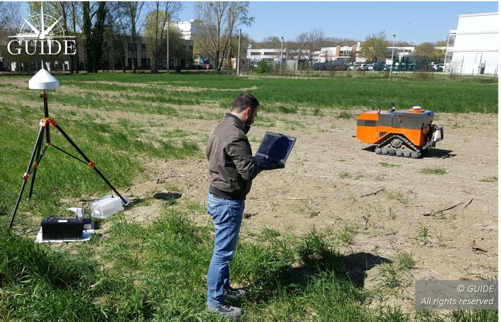 GNSS test on board an agricultural robot